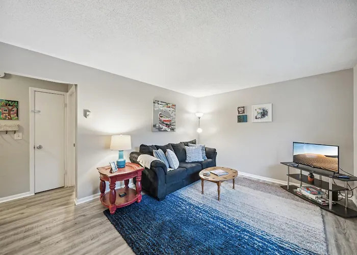 Lilac Apartment - 5 Minutes To Downtown Stillwater