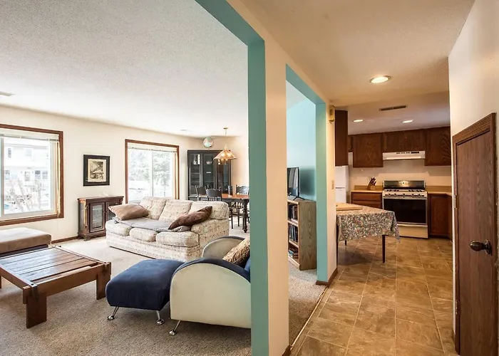 Dream House, A Creative Escape In The Heart Of Powderhorn
