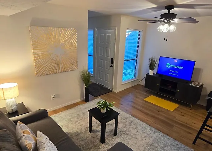 Cozy Updated Cove Of Heaven, 5Mins To Lake Hefner!