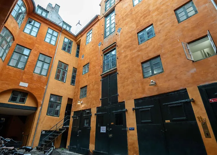 Charismatic Apartments In Copenhagen Old Town