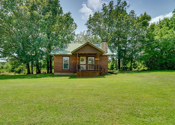 Scenic Oklahoma Studio Cabin On 80 Acres W/ Views!