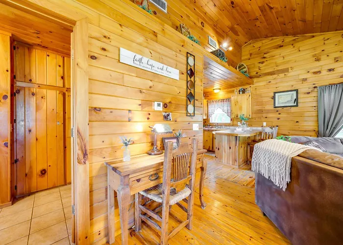 Scenic Oklahoma Studio Cabin On 80 Acres W/ Views!