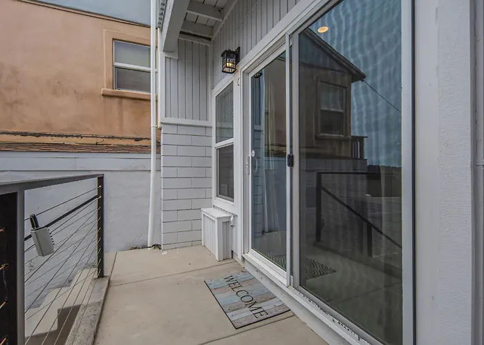The Shining Sea Studio, Steps From The Beach, Downtown Oceanside