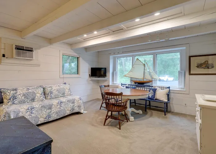 'Nantucket Cottage' W/ Fishing Dock + Sunsets