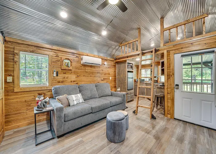 Couple'S Cabin In Broken Bow ~ 5 Mi To Downtown!