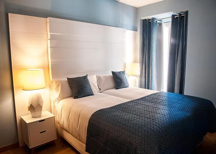 Apartamentos Art Suite Santander