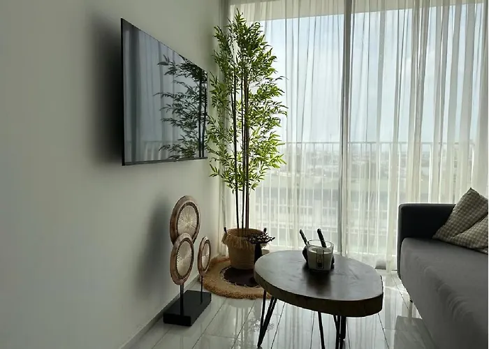 Bark Luxury Appartments Au Plateau Abidjan