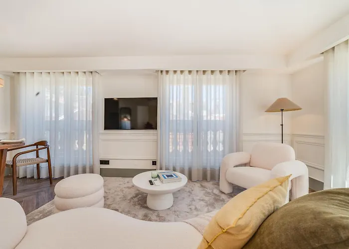 Hygge House Downtown