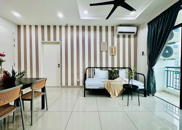 The Sun 1 Or 3Br Bayan Lepas 4 To 10 Pax Wl