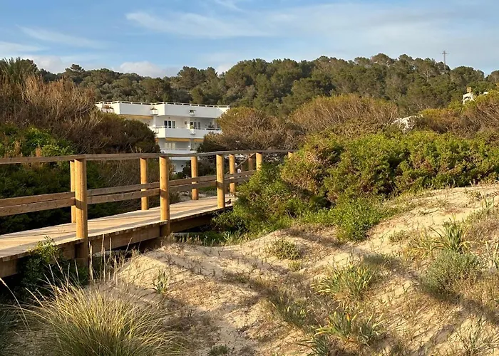 Apartamento Con Piscina Y Delante De La Playa