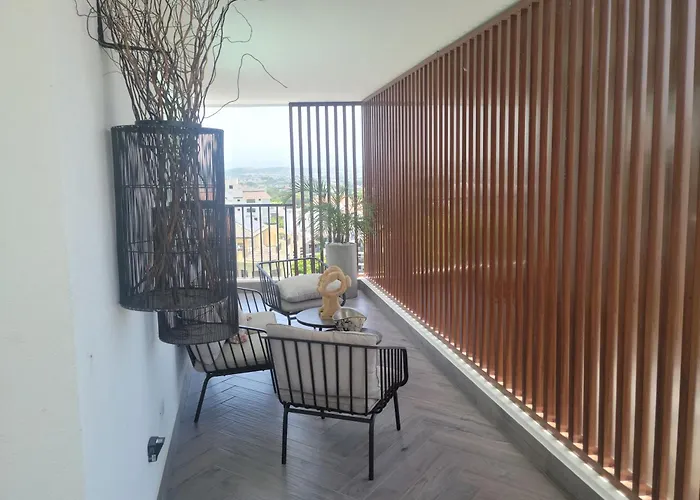 Luxury Apartment Downtown