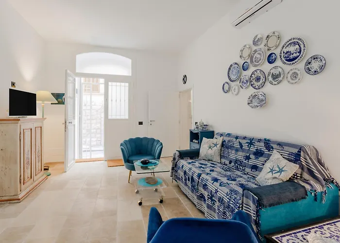 Guesthost - Albachiara Home