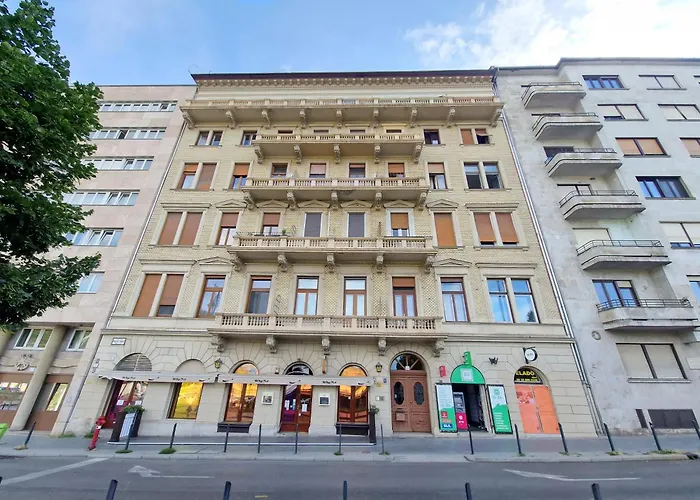 Danube Wonder View Apartment