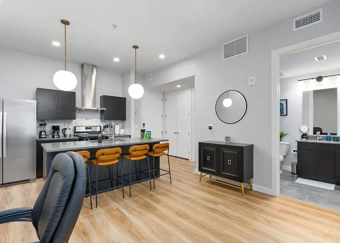 Prime Location Downtown Temple Sq Salt Palace 1Bd