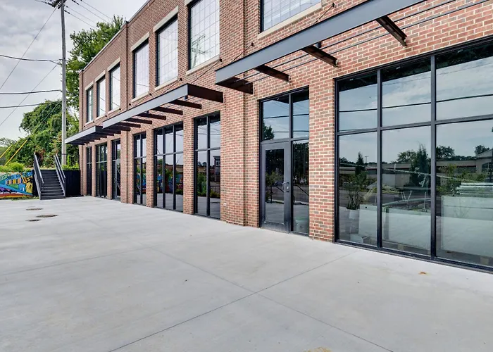 Walkable Bloomington Apartment Near Iu Campus!