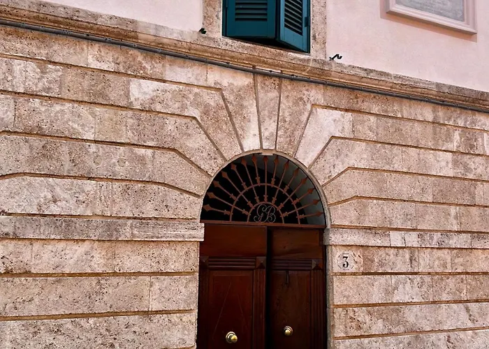 Palazzo Palloni: Piano Nobile