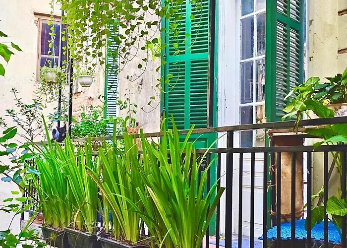 Azalea Apartment
