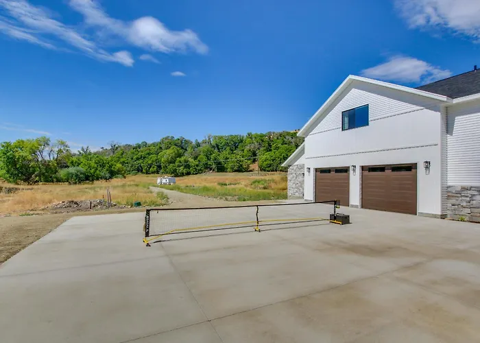 Preston Summer Getaway: 'Sugar Creek Apartment'