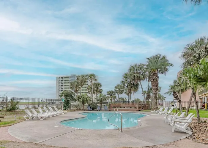 Ocean View Luxury Steps To Beach