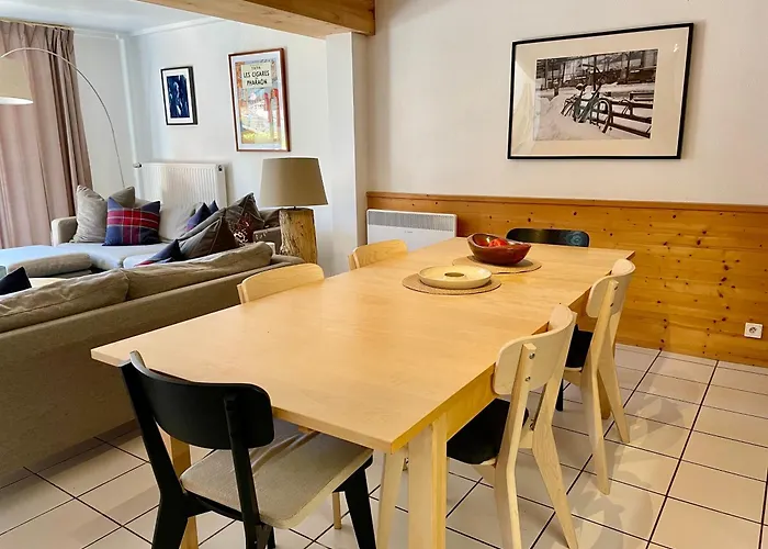 Central Morzine, Spacious 2 Bedroom Family Apartment