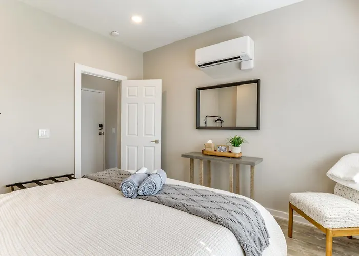Chic Apt In The Heart Of Downtown Canandaigua