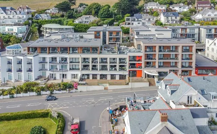 2 Rockham - Luxury Apartment At Byron Woolacombe, Only 4 Minute Walk To Woolacombe Beach!