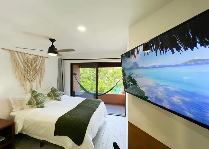 Ocean & Marina Views,Affordable,Spoil Yourself!