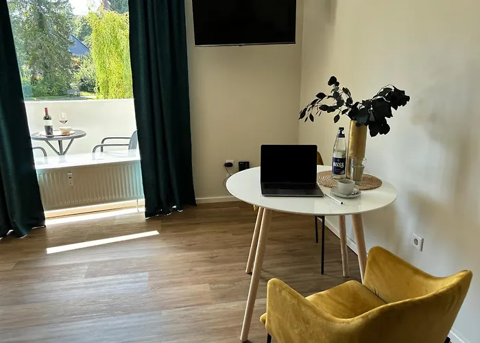 Apartment Mit Parkblick