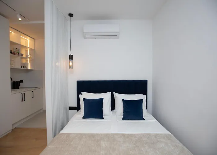 Regent Blue Apartments - Free Private Parking