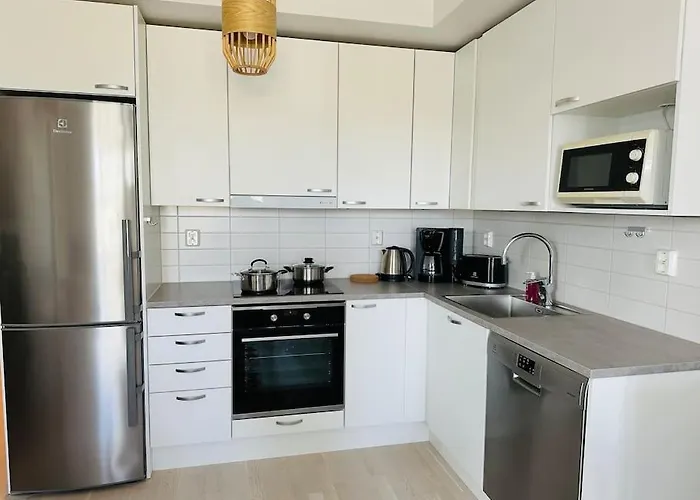 Aurora Home Espoo Niittykumpu - New 1Bedroom -Apartment With Balcony, Close To Metro, Aalto University, Metro Areena And Helsinki