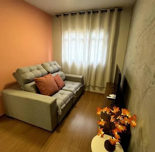 Condominio Solar Di Lucca Lindo Apartamento Com Ar Condicionado E Proximo A Uel