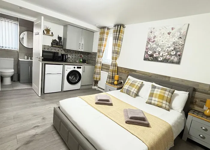 Gatwick Lodge