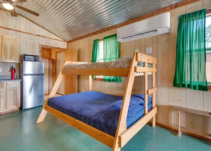 Pet-Friendly Salesville Haven 3 Mi To Norfork Lake