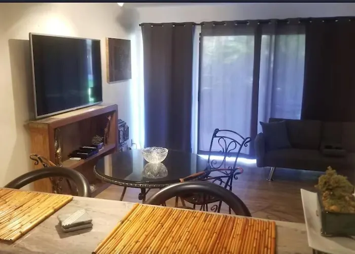 Huge 1 Bedroom In Heart Of Kihei