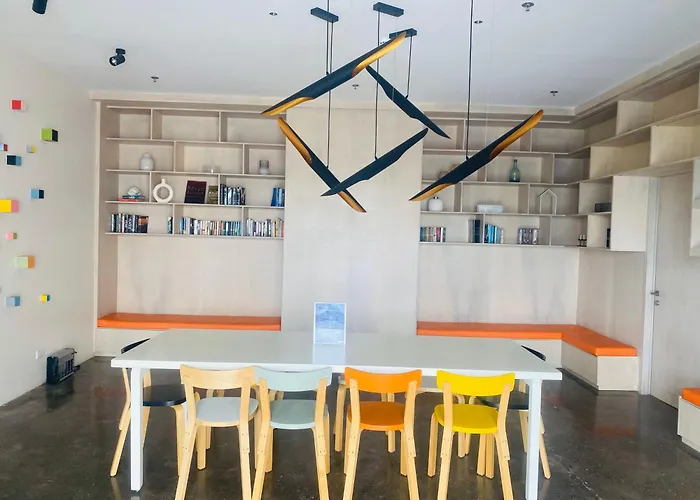 Fully Furnished Studio Unit At The Median With Fast Internet Connection And Netflix
