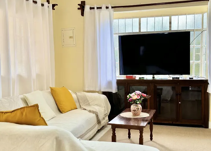 Cajigal Farmhouse - High Speed Converge Internet And Ac In 2 Bedrooms