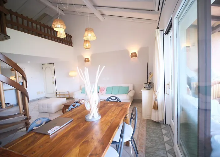 Stunning Bay-View Apartment - Pool, Terrace & 30S To Porto Rotondo Center & 10 Minutes To The Beach