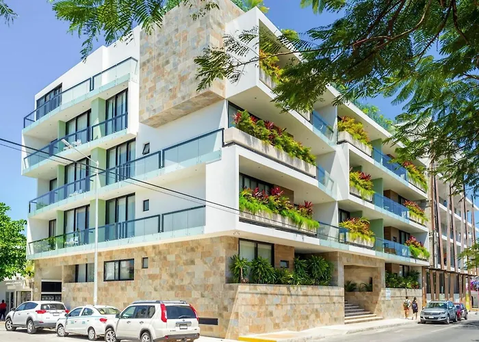 Private Villa: Opal Suites Apartments