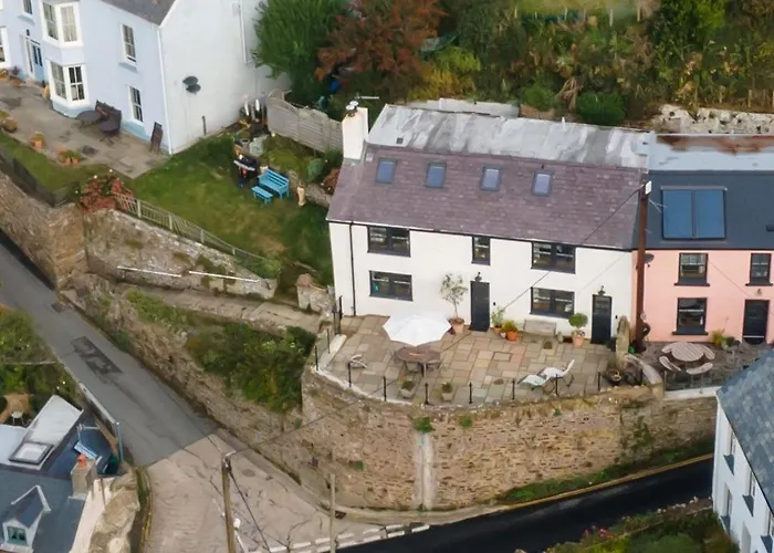 Sea View Holiday Apartment, Little Haven, Pembrokeshire