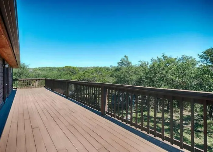 Hill Country Home 15 Acres,Billiard,Firepit,Pool,Winery, Next To Flat Creek Winery