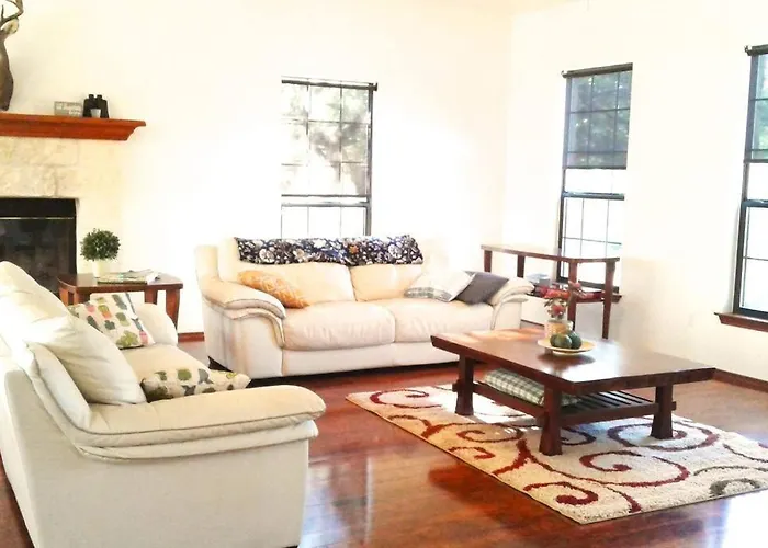 Hill Country Home 15 Acres,Billiard,Firepit,Pool,Winery, Next To Flat Creek Winery