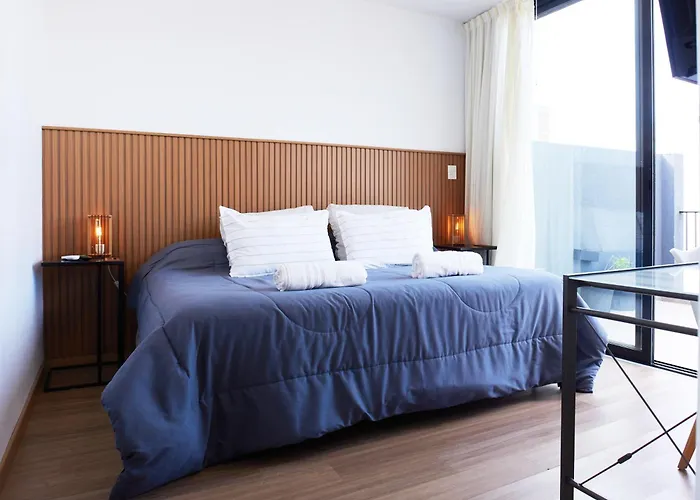 Monroe Suites