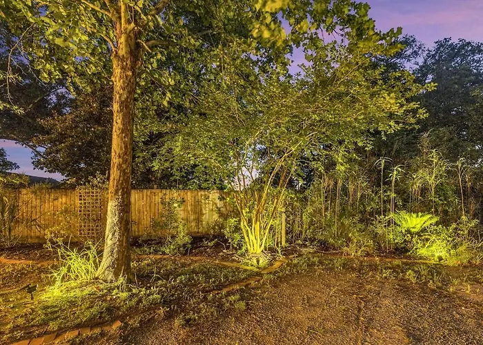 Bare Feet Bunkhouse-Close To Beach & Dog Friendly