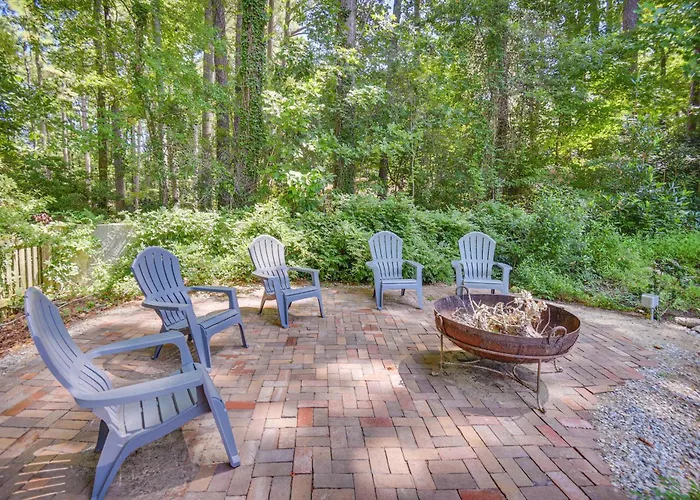 Private Residence: Shared Oasis In Virginia Beach