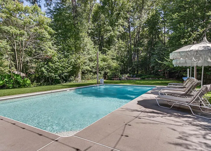 Private Residence: Shared Oasis In Virginia Beach