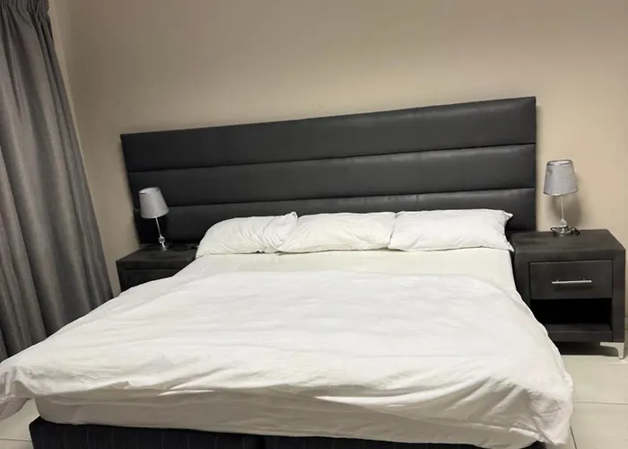 Stern Self Catering Apartments