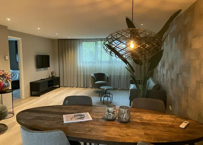 Welcome In - Luxe Appartement Hartje Centrum, Met Balkon En Airco - Ooststraat 8A, Domburg