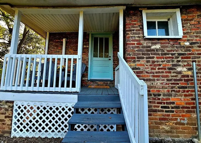 Brickhaven Studio: Detached Kitchen Turned Studio!