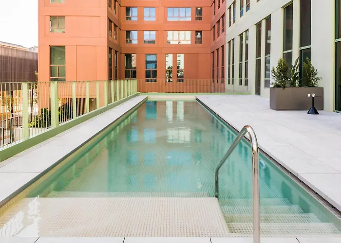 aparto Cristóbal de Moura Hall of residence - ONLY FOR STUDENTS IN BARCELONA