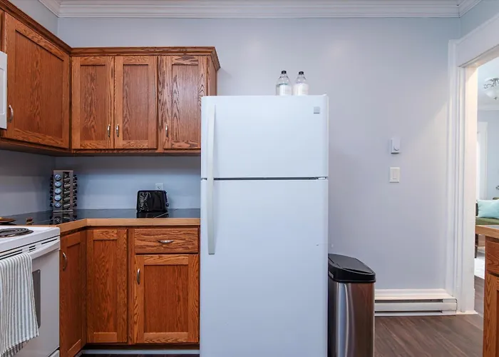 Fully-Stocked Kitchen, Ac, Wifi, Wd, Near Baseball And Downtown